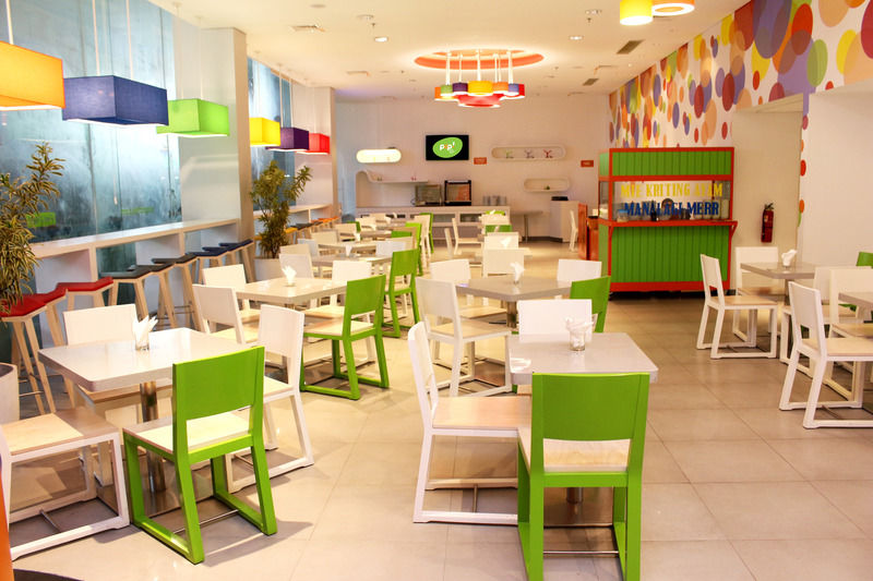 Pop! Hotel Gubeng Surabaya Kültér fotó